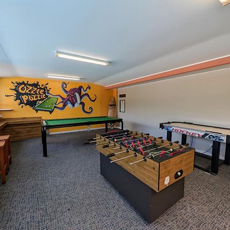 Ozzie Pozzie Backpackers Hostel Port Macquarie Exterior foto
