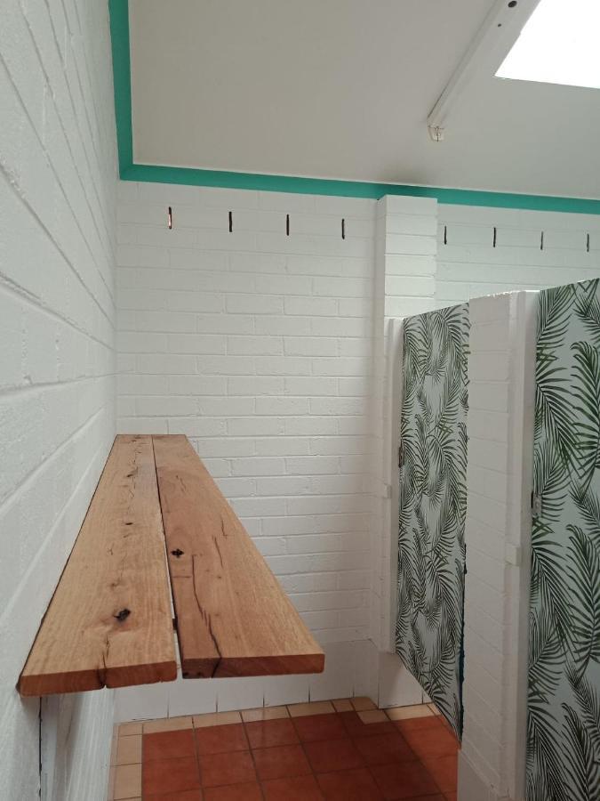 Ozzie Pozzie Backpackers Hostel Port Macquarie Exterior foto