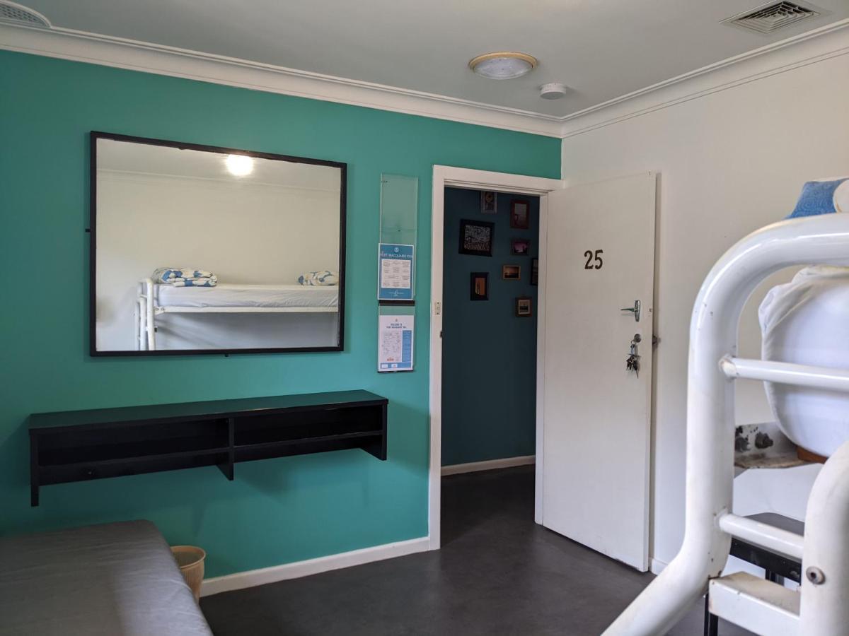 Ozzie Pozzie Backpackers Hostel Port Macquarie Exterior foto