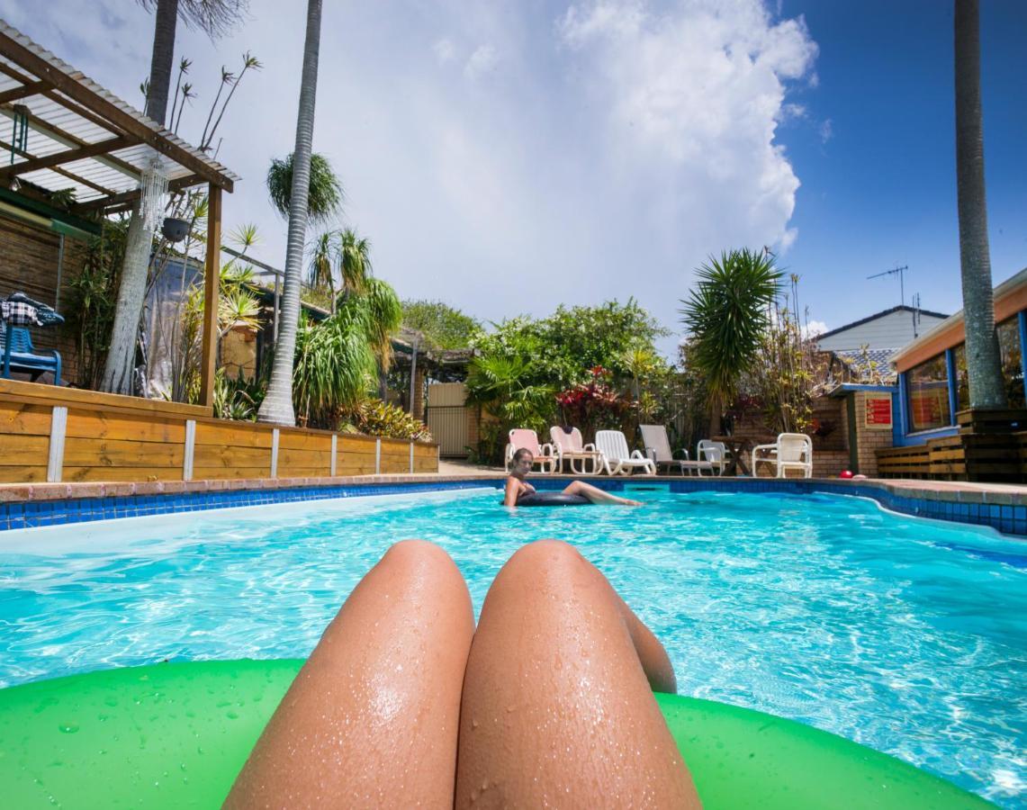 Ozzie Pozzie Backpackers Hostel Port Macquarie Exterior foto